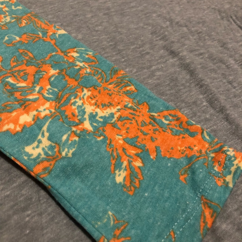 NWT LulaRoe Randy - Picture 2 of 3